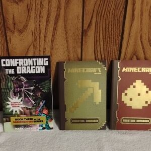 Minecraft Gaming Guide Set - Green and Brown